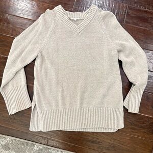 Women’s Cream V-Neck Knit Sweater